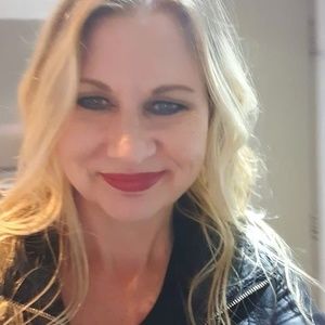 Meet your Posher, Shelly